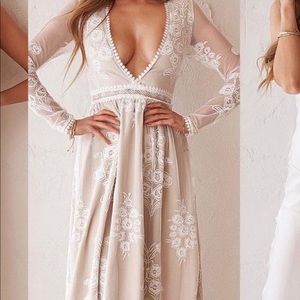 JAUS Tallulah Maxi Dress NWT